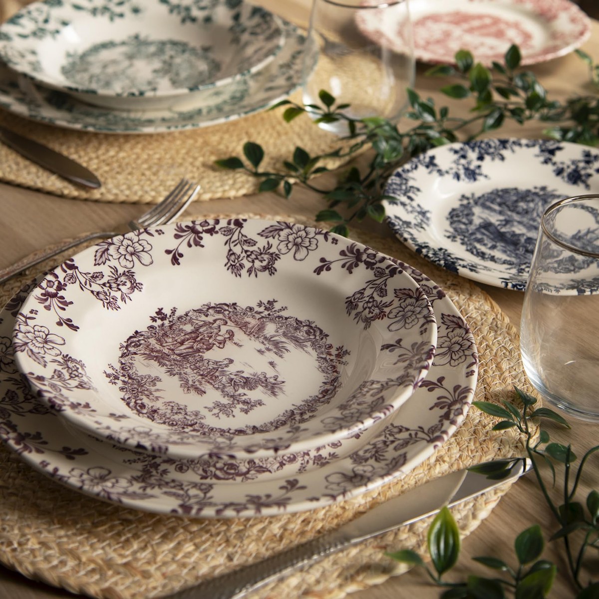 Le Voyages, paesaggi domestici su ceramica